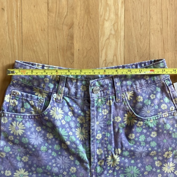 NEW Zara floral purple non-stretch denim shorts size 4 - Picture 6 of 14